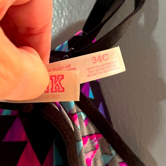 Victoria’s Secret PINK padded bra 34C - Picture 3 of 3